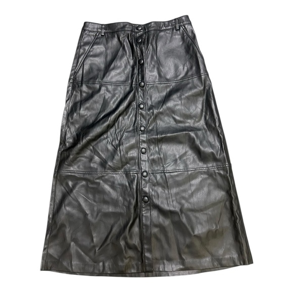 Seventy Dresses & Skirts - NWT Seventy Venezia Faux/Mock Leather Black A-Line Leather Skirt Size 42